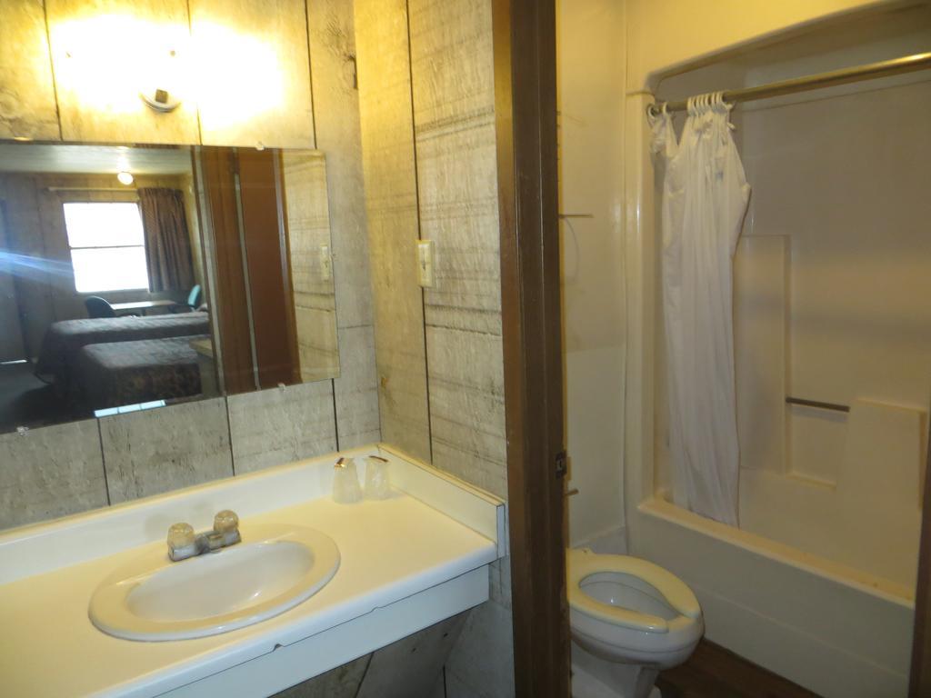 Loma Alta Motel Laredo Zimmer foto
